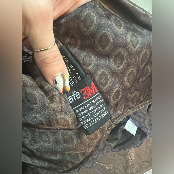 Adventure Bound Women's Leather Jacket - Small - Picture 13 of 15